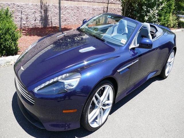 Aston Martin DB9