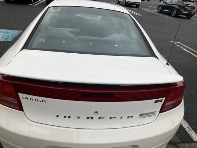 Dodge Intrepid