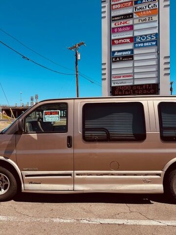 GMC Savana