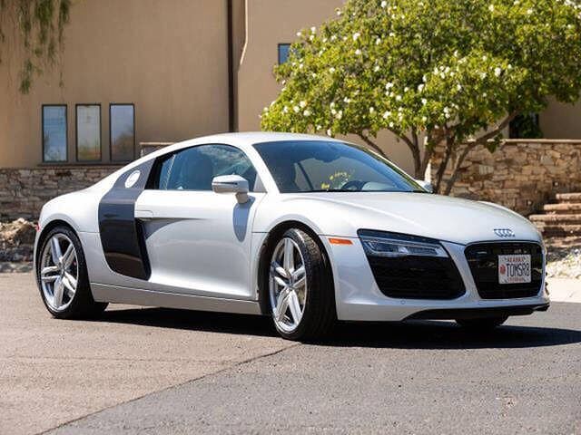 Audi R8