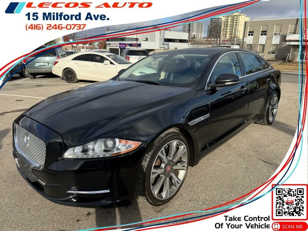 Jaguar XJ