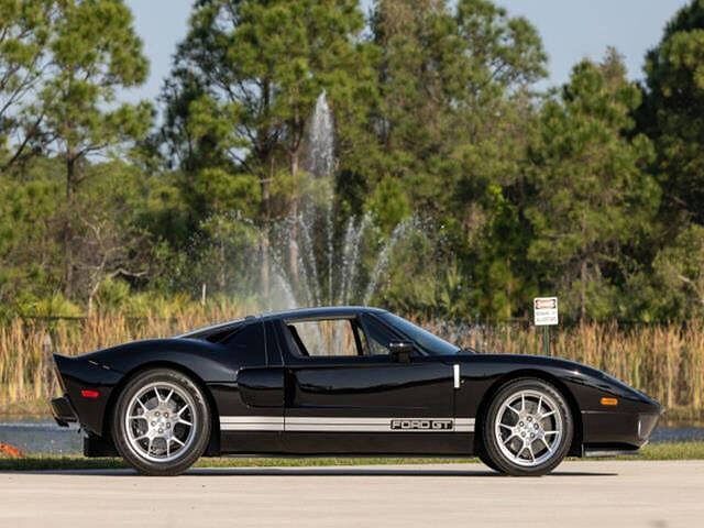 Ford GT