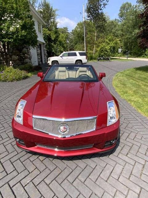 Cadillac XLR