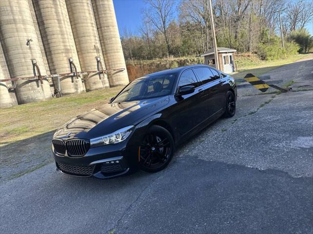2019 BMW 740i