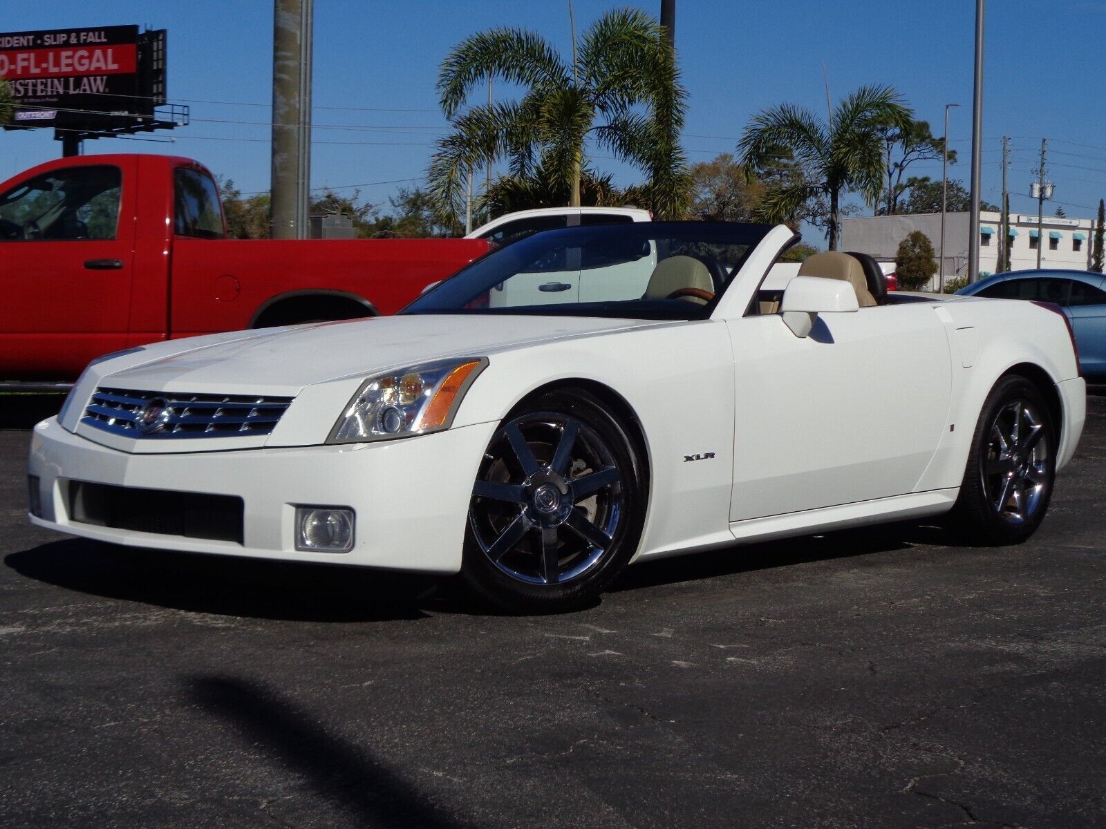 Cadillac XLR