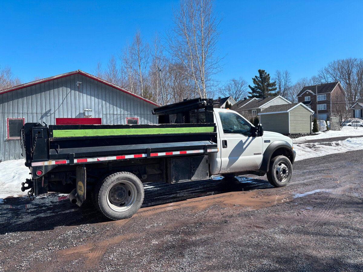 Ford F-550