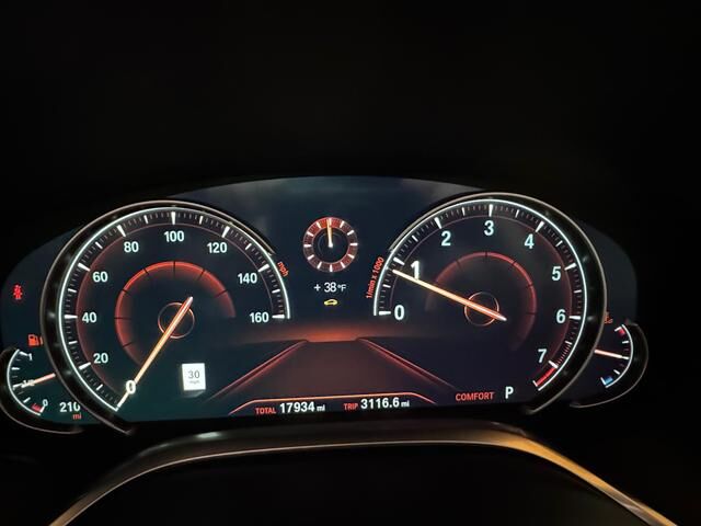 BMW 750i / B7
