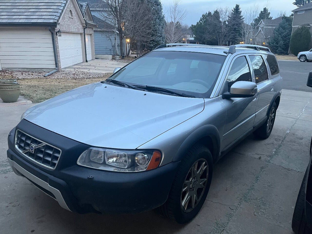 VOLVO