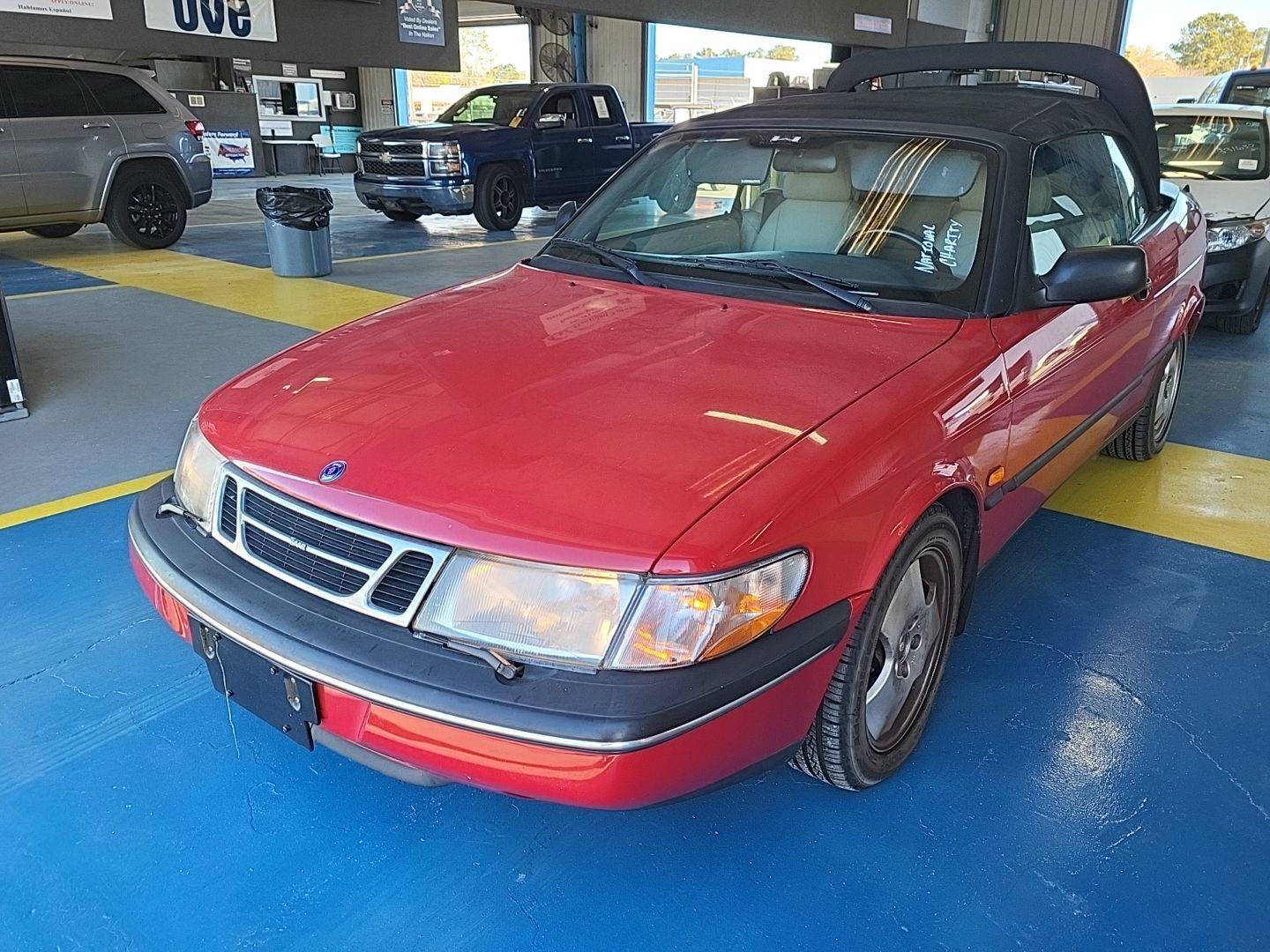 Saab 900