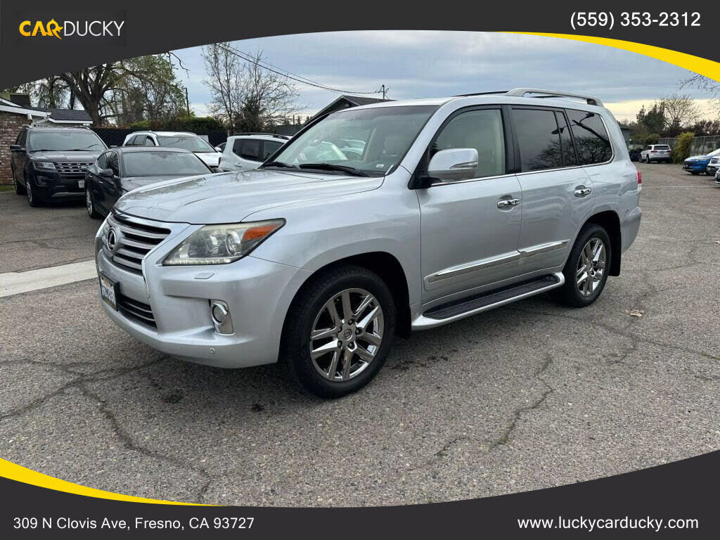Lexus LX