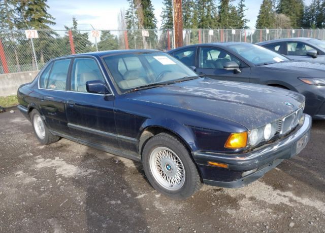 BMW 740i
