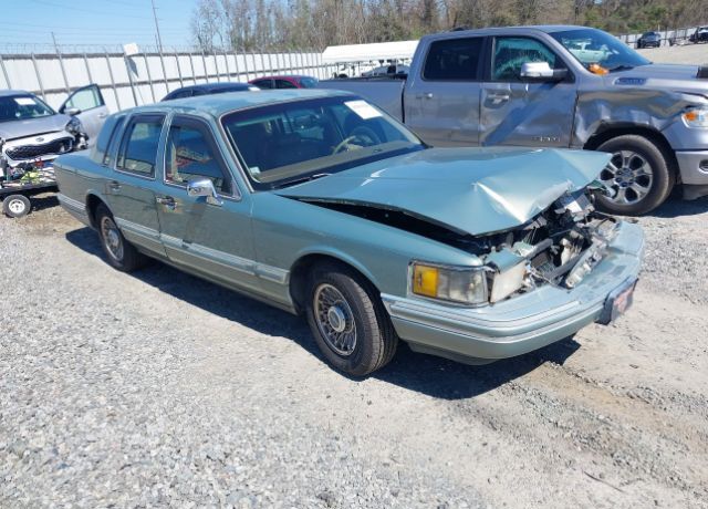 Lincoln Town Car