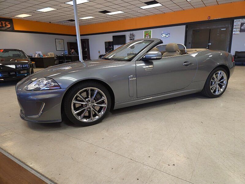 Jaguar XK