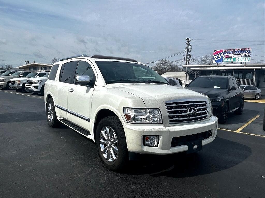 Infiniti QX56