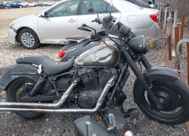 Honda VT1100C2 (SHADOW SABRE)