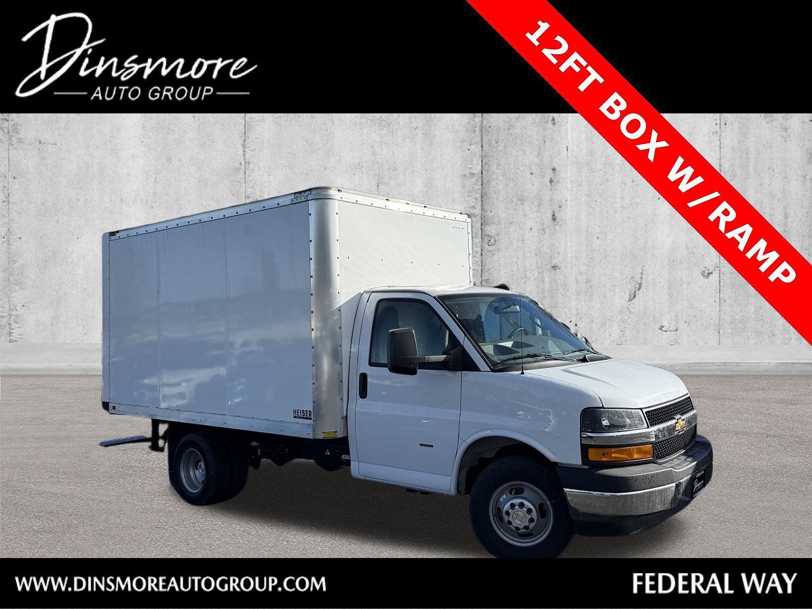 2024 CHEVROLET Express