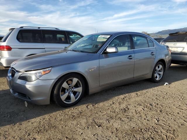 BMW 525i