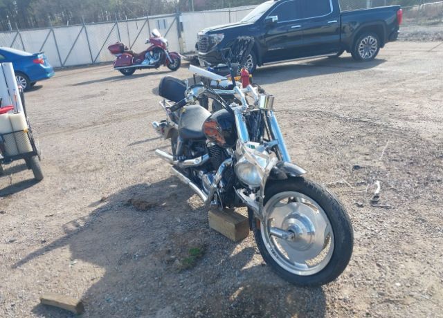 Honda VT1100C2 (SHADOW SABRE)
