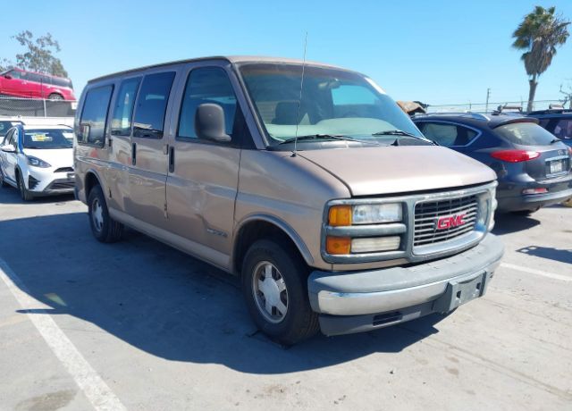 GMC Savana