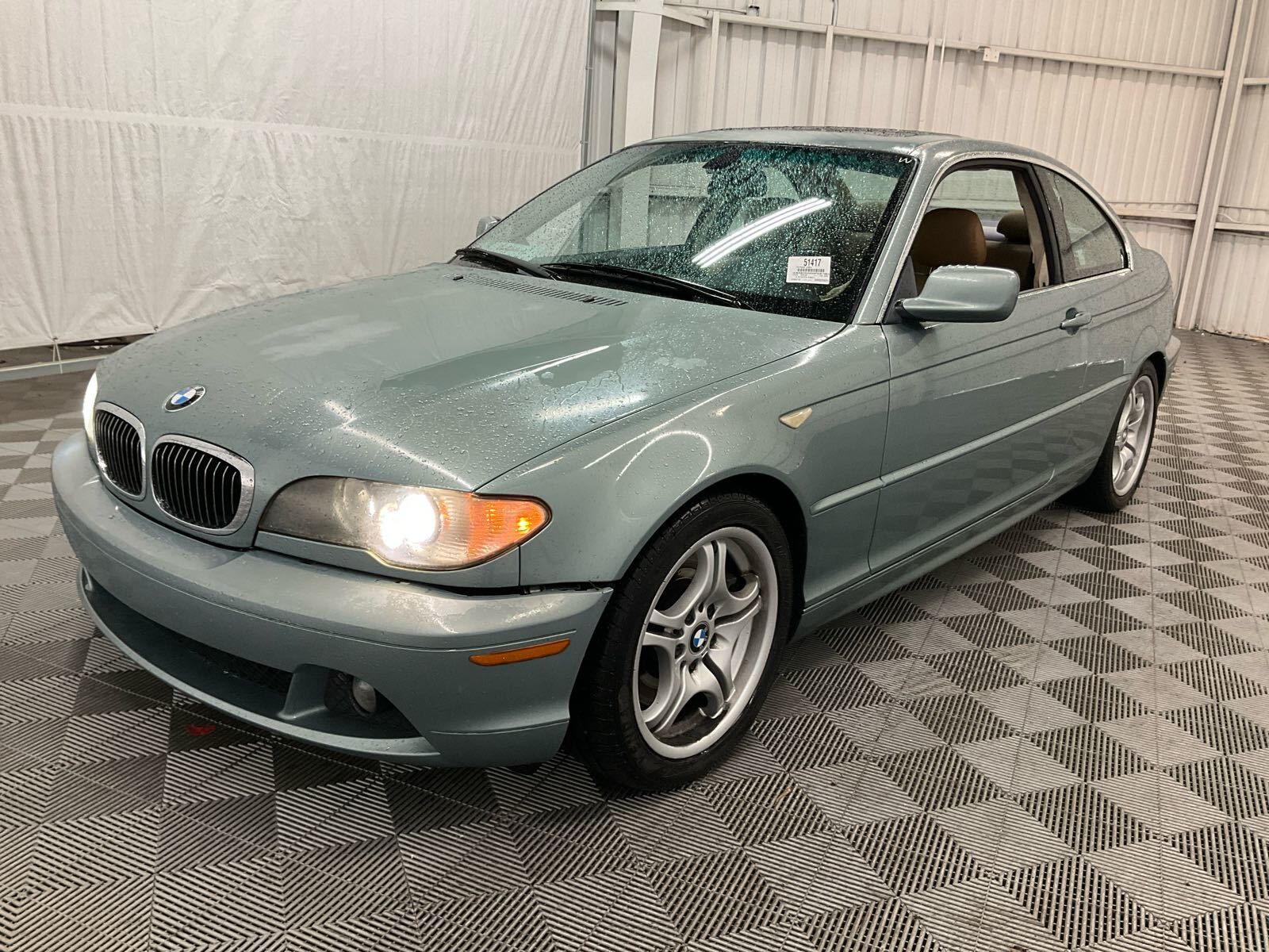 BMW 330i