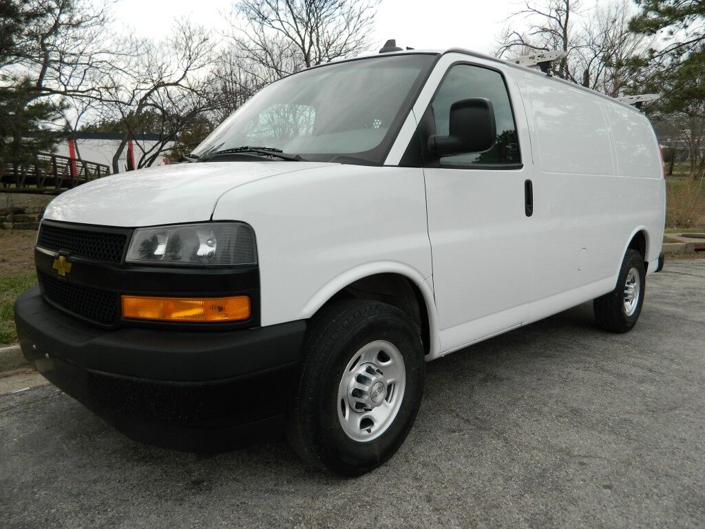 2019 CHEVROLET Express
