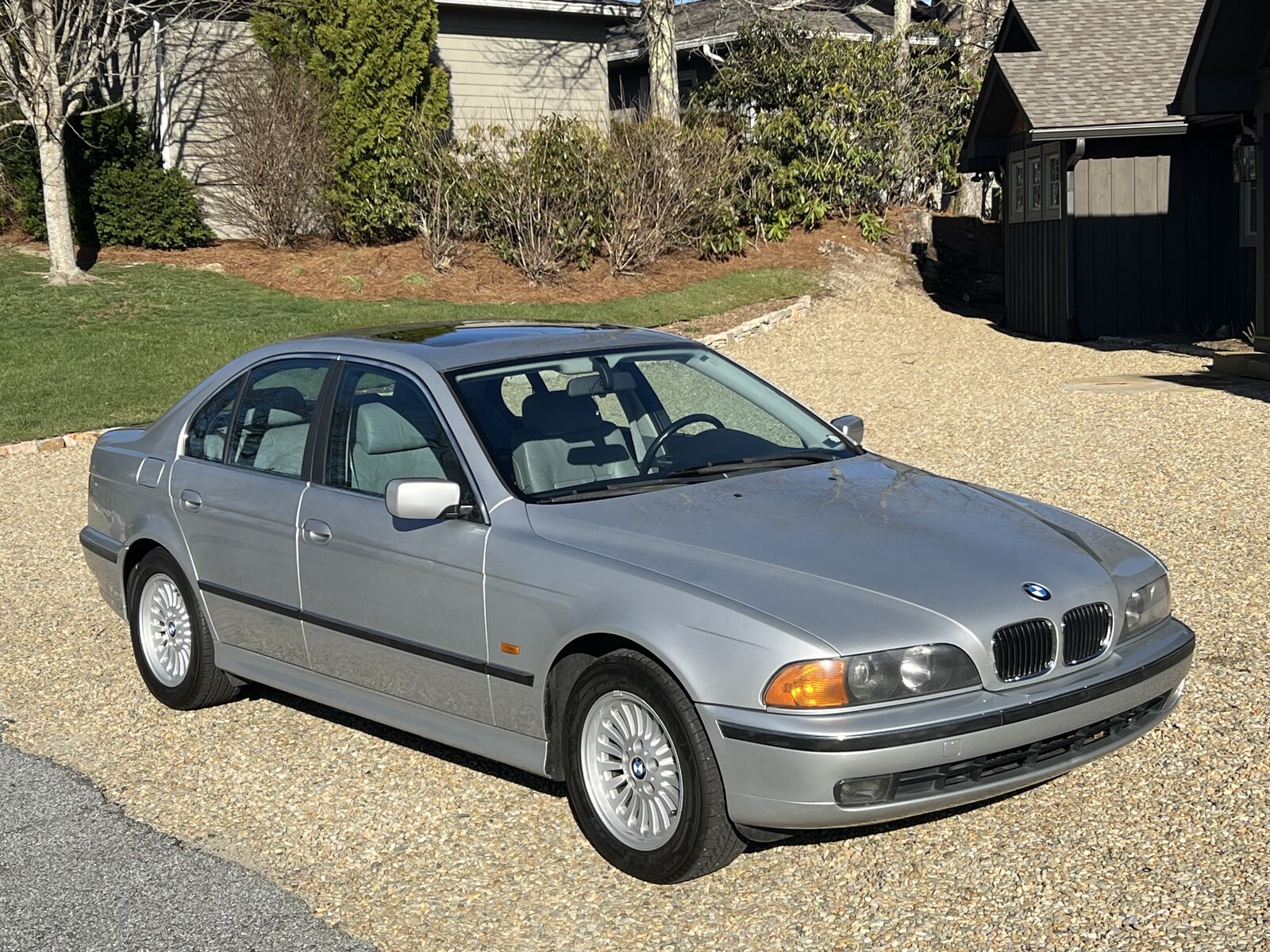 BMW 540i