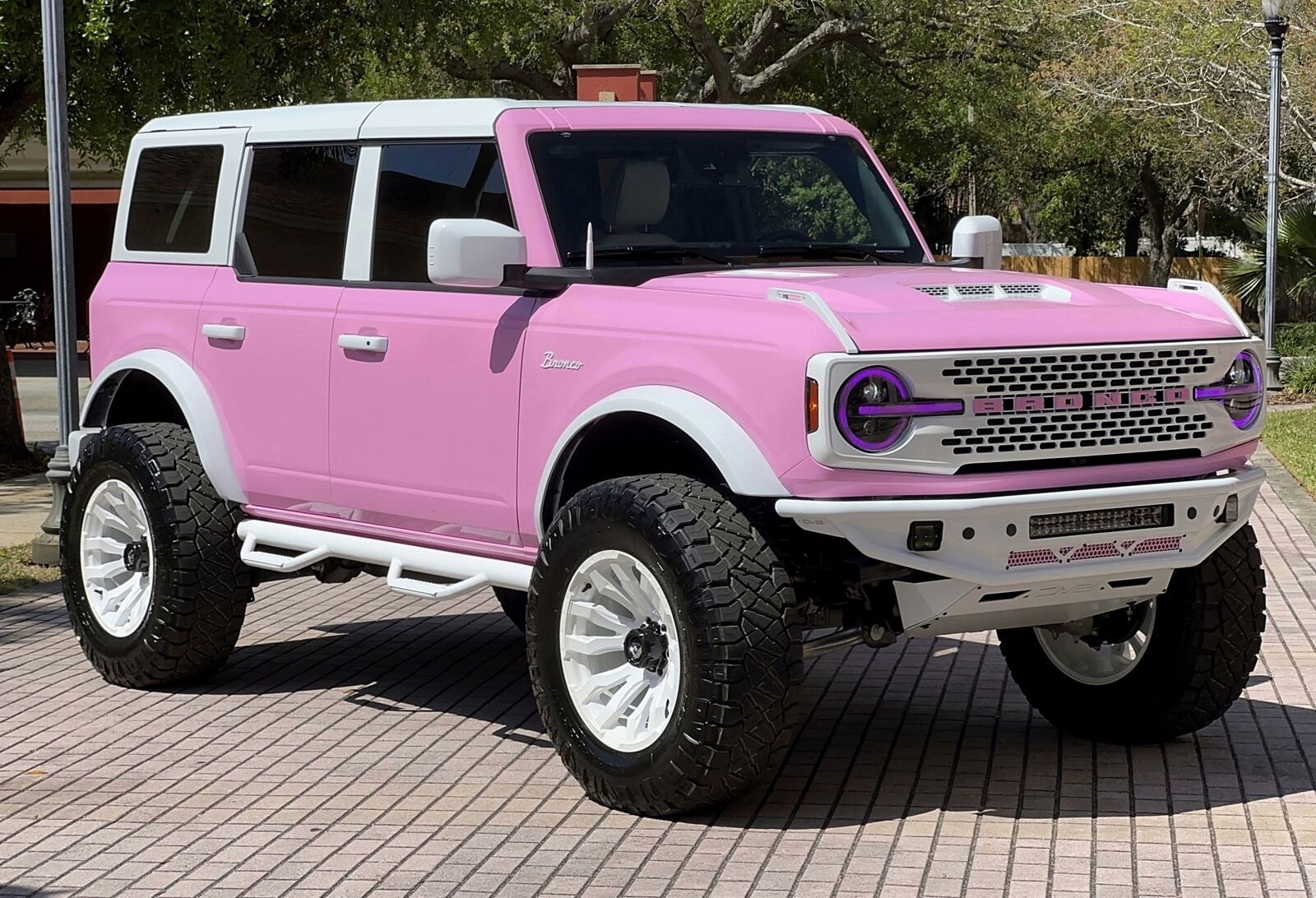 2024 FORD Bronco