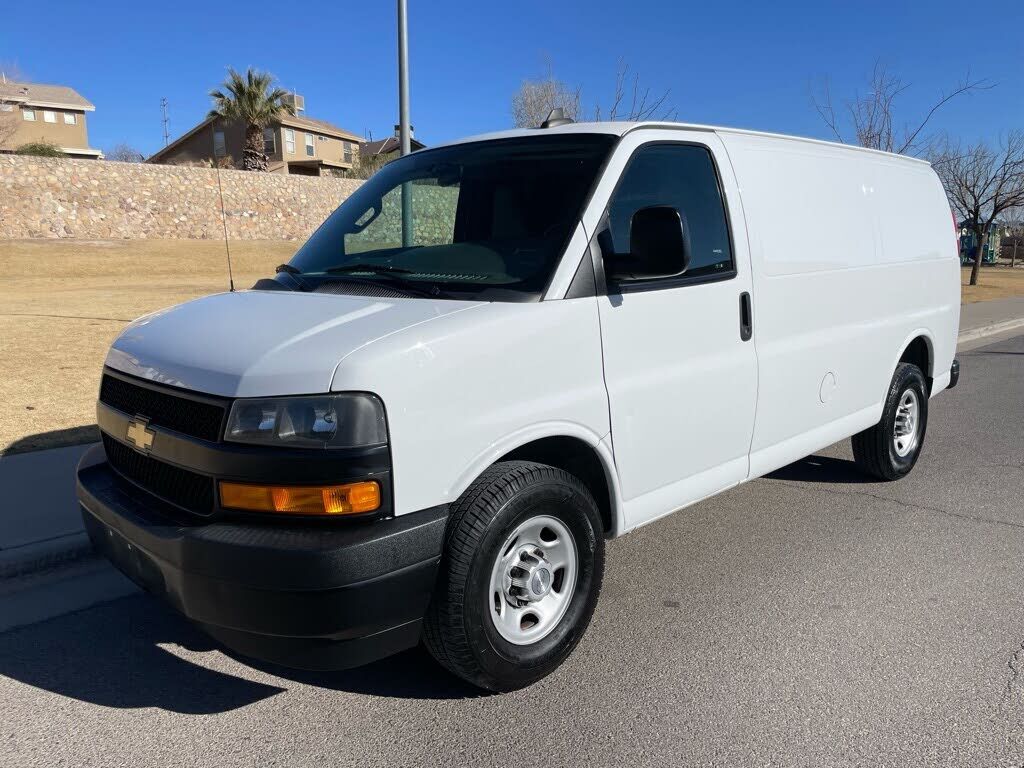 2019 CHEVROLET Express