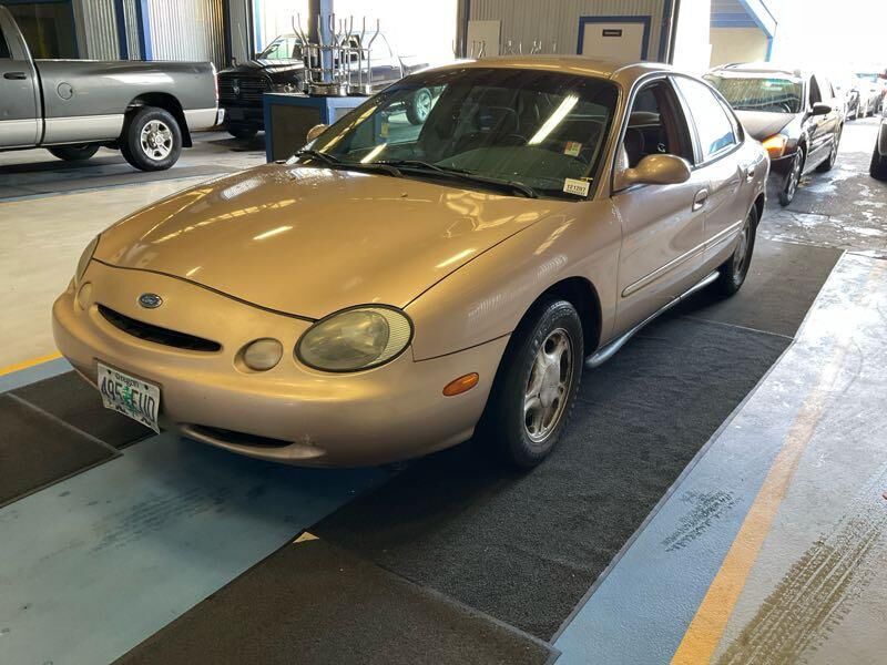 Ford Taurus