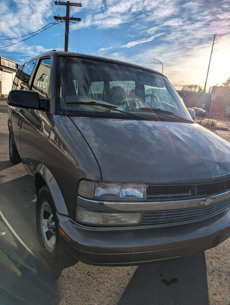Chevrolet Astro Van
