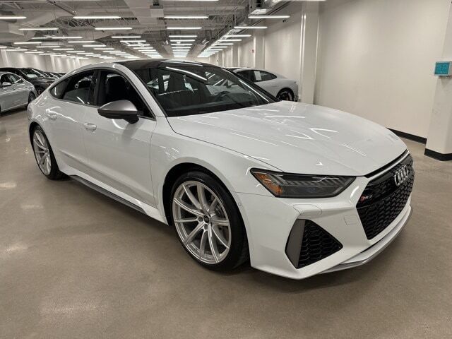 2025 AUDI RS 7