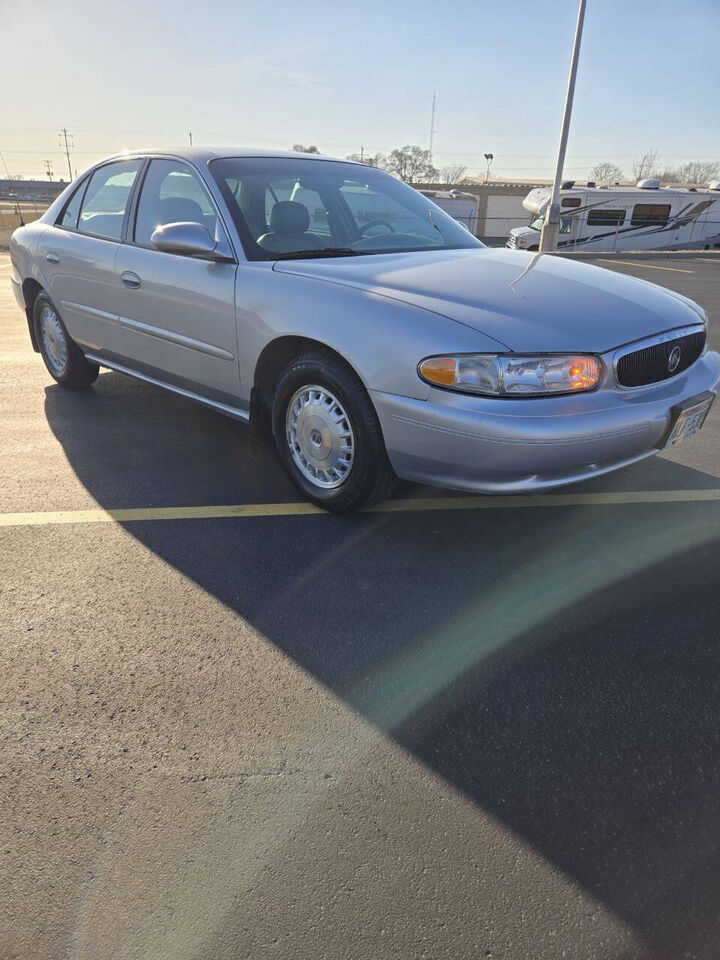 2004 BUICK Century