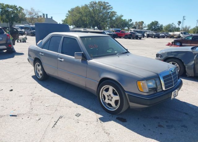 Mercedes-Benz 300