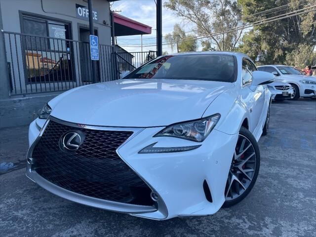 Lexus RC