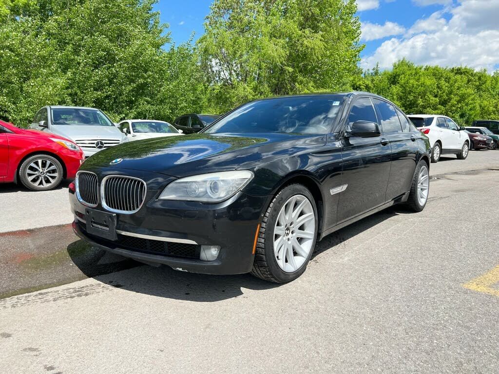 BMW 750i