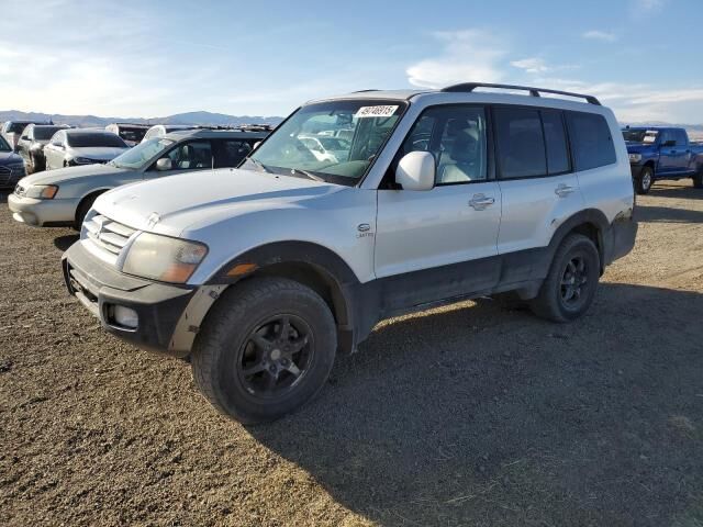 Mitsubishi Montero
