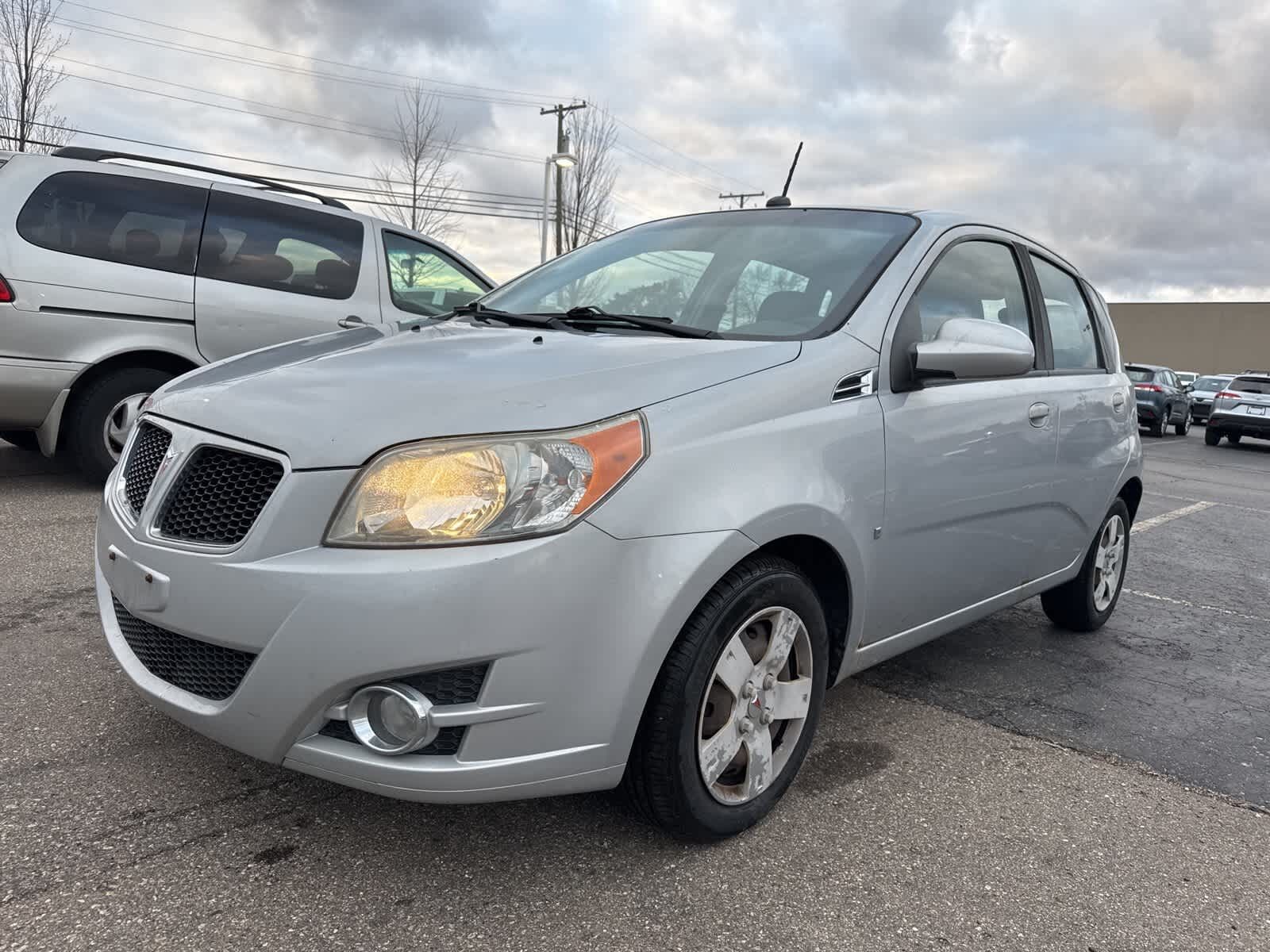 Pontiac G3