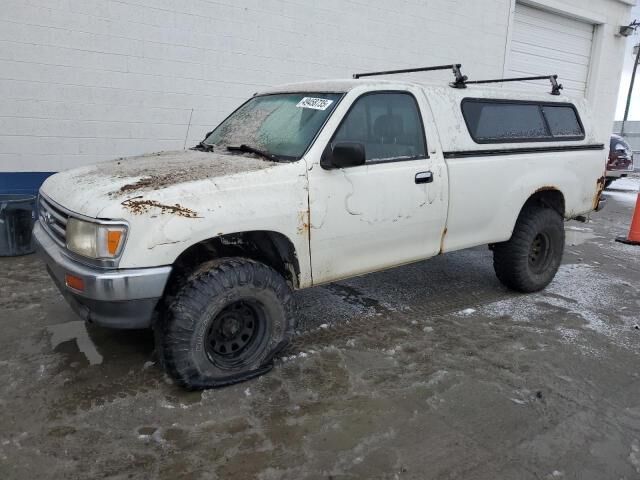 Toyota T100