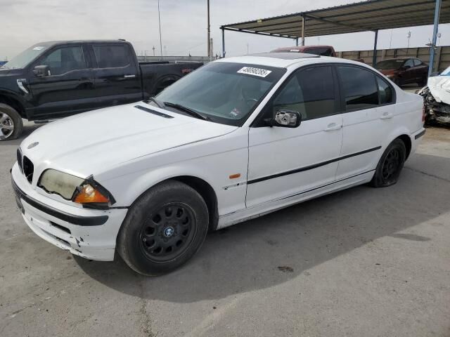 BMW 323i