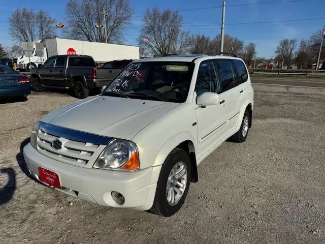 Suzuki XL7