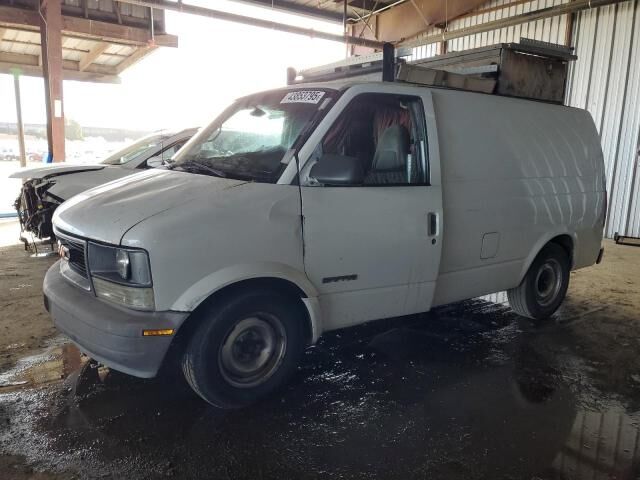 GMC Safari