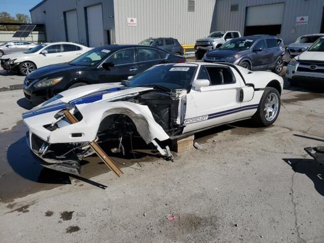 Ford GT