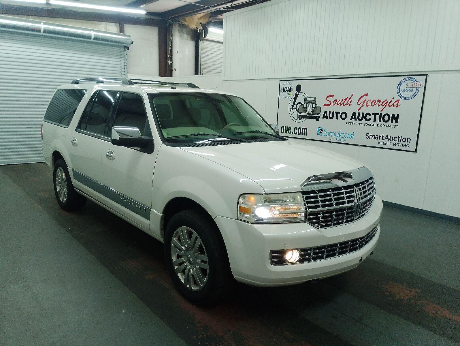 Lincoln Navigator