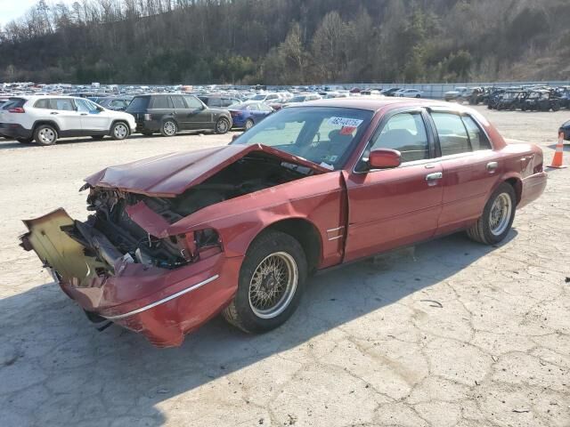 Ford Crown Victoria