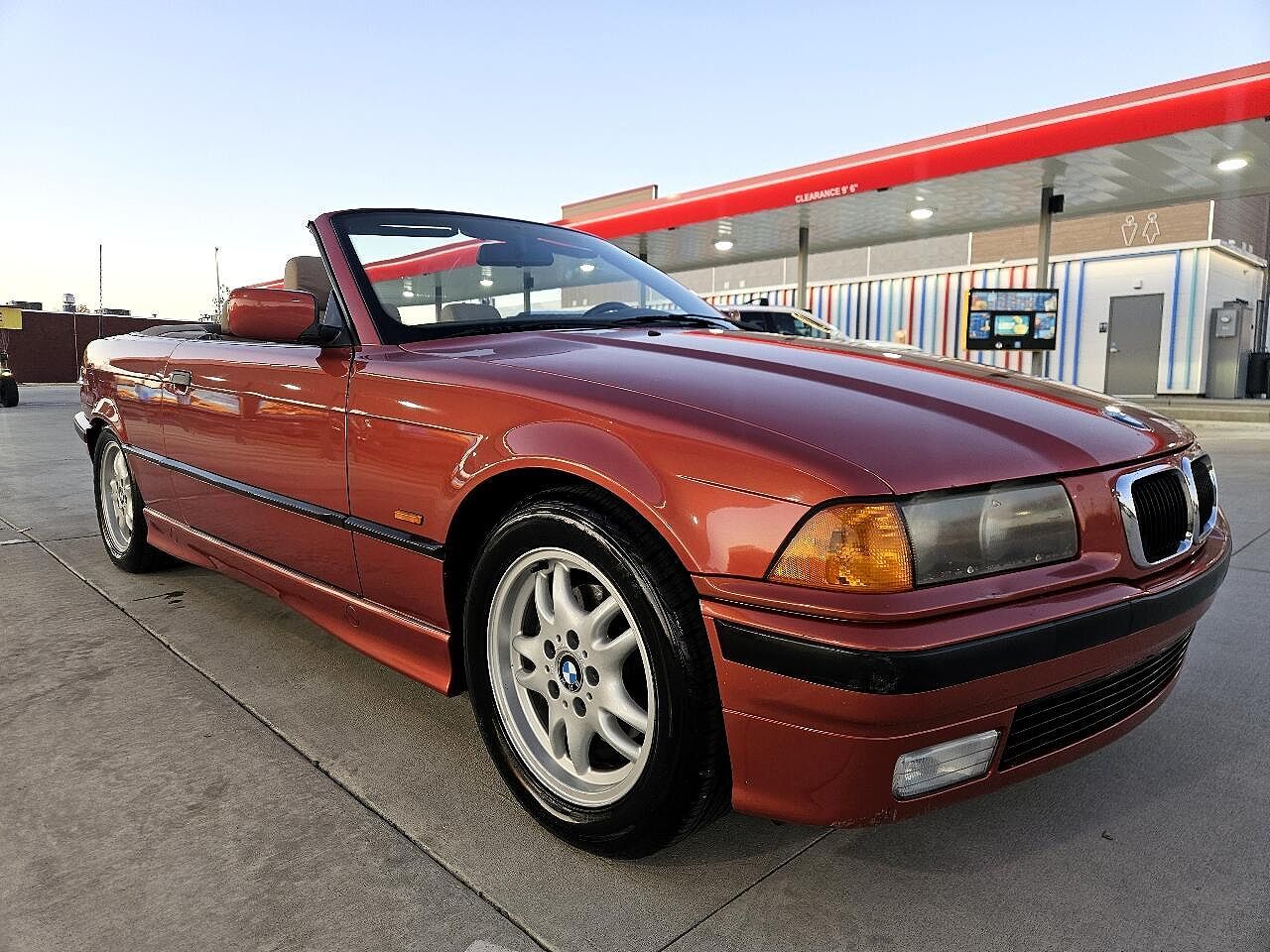 BMW 323iC