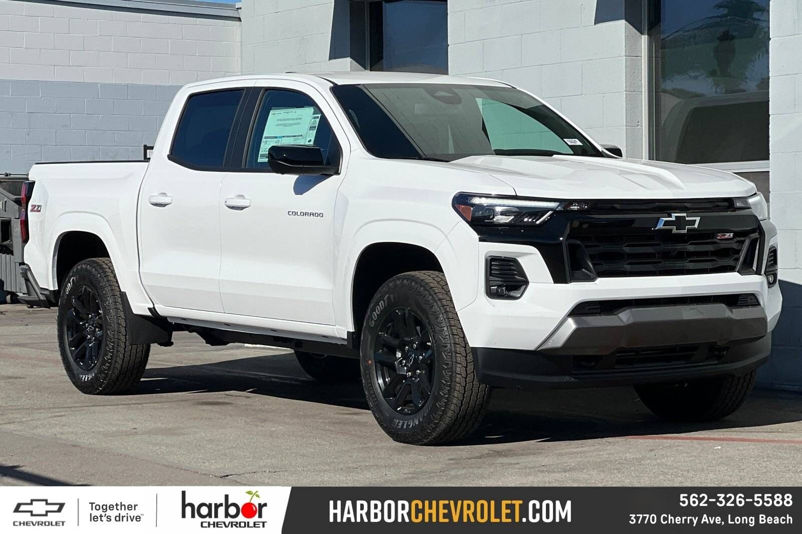2025 CHEVROLET Colorado