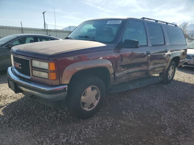 GMC Suburban