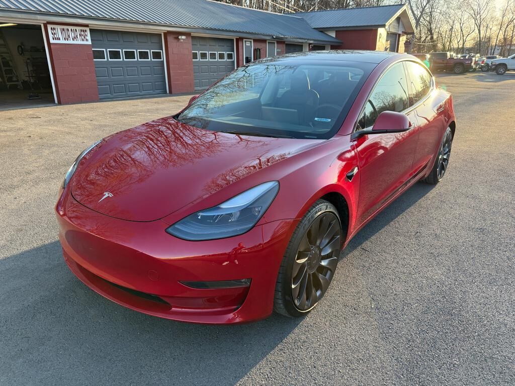 2023 TESLA Model 3