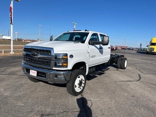 2023 GMC Silverado Medium Duty