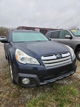 2013 SUBARU Outback